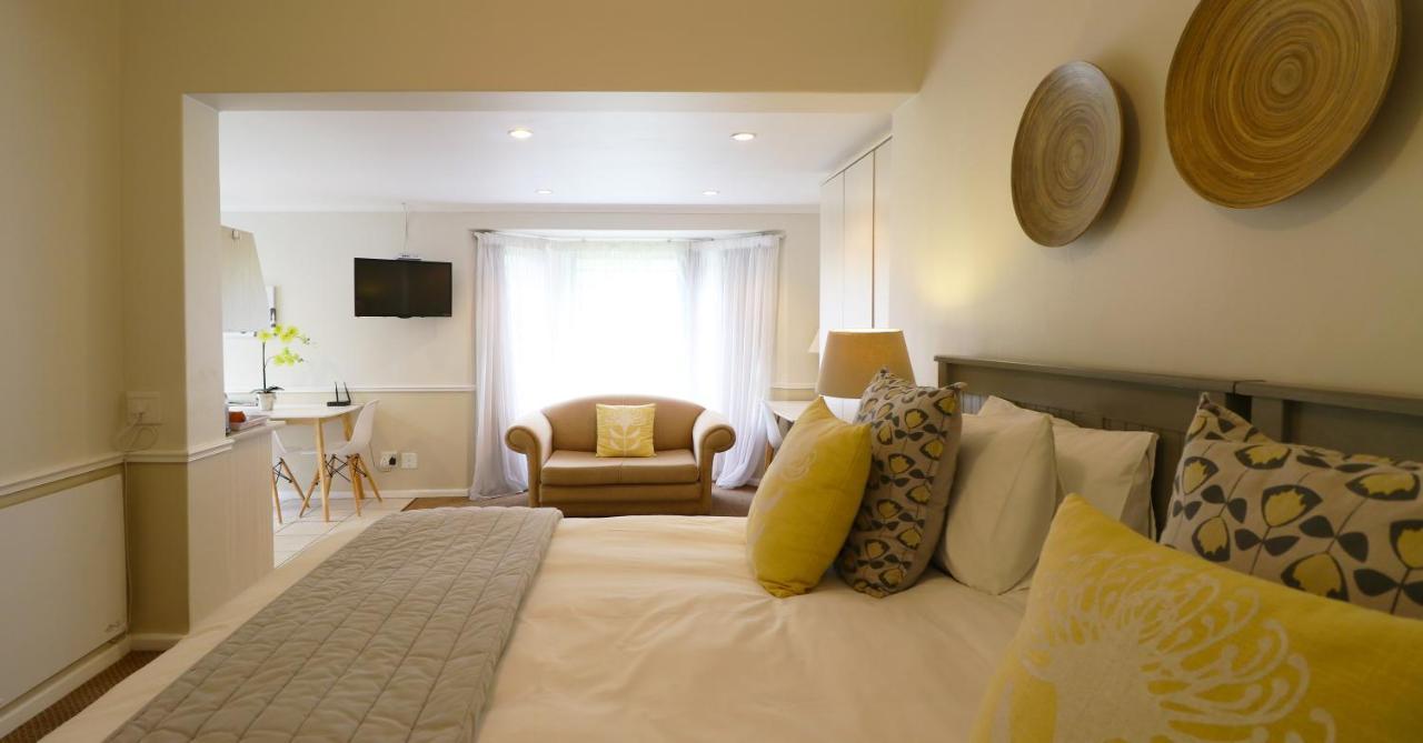 Fifth Avenue Beach House Port Elizabeth Bagian luar foto