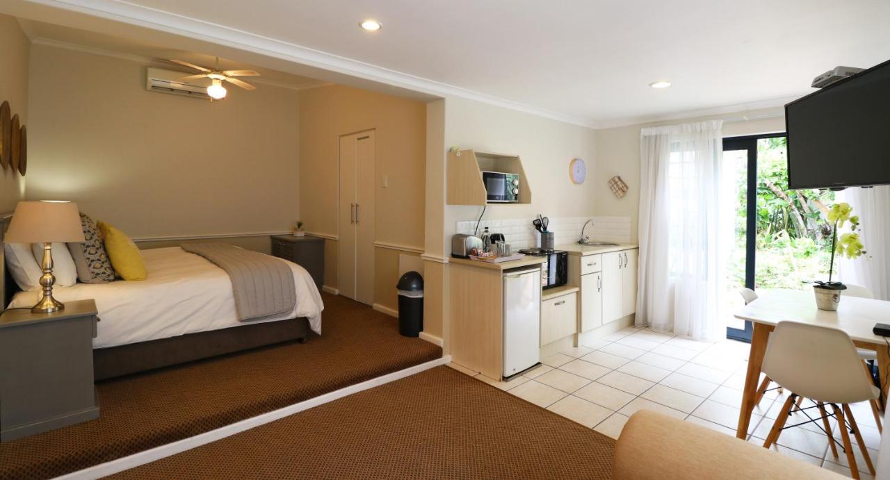 Fifth Avenue Beach House Port Elizabeth Bagian luar foto