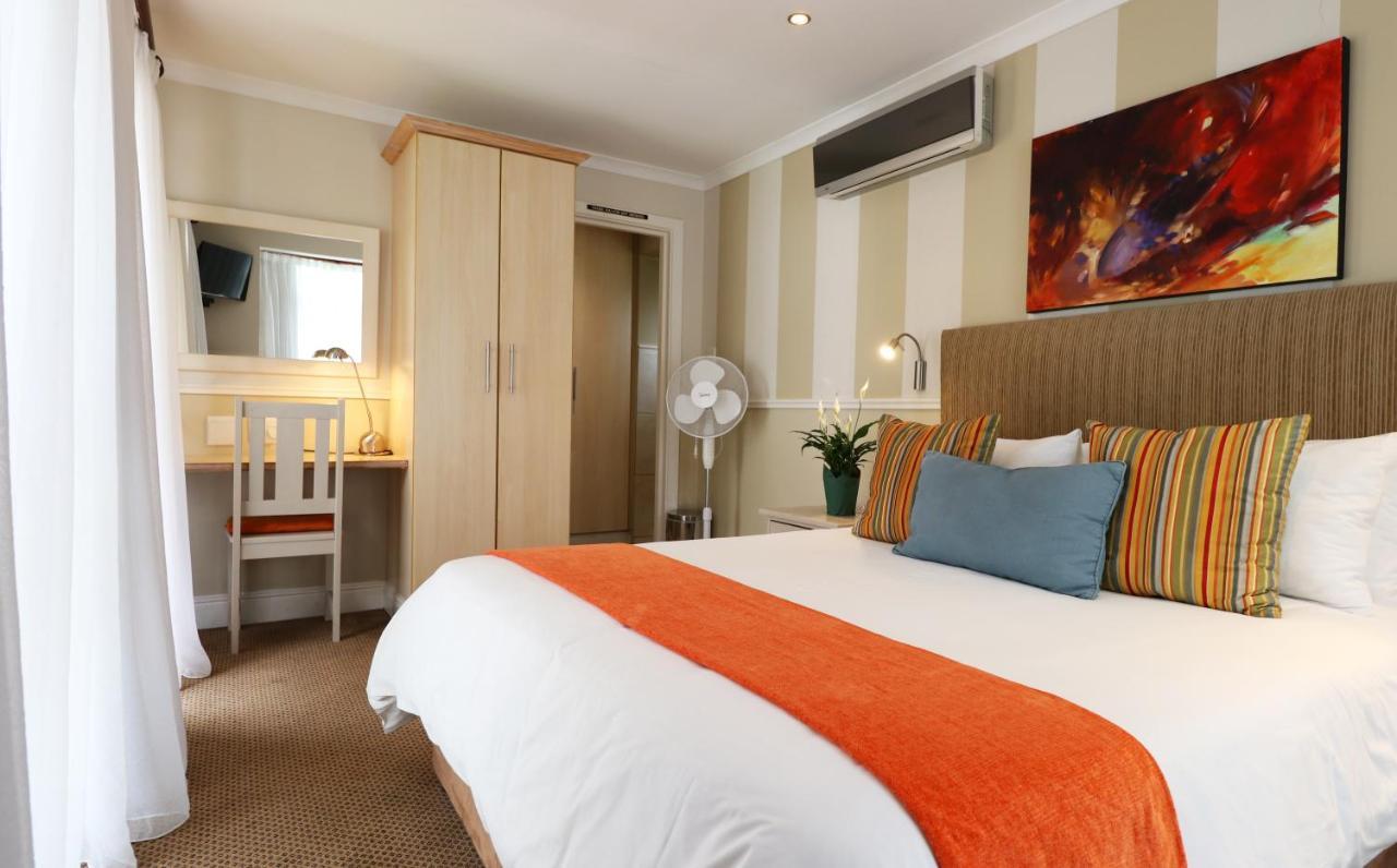 Fifth Avenue Beach House Port Elizabeth Bagian luar foto