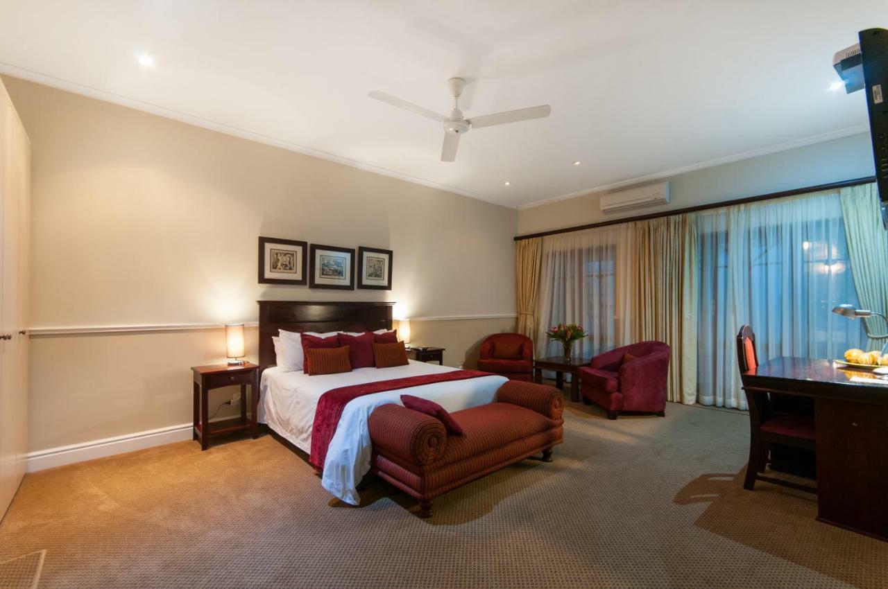 Fifth Avenue Beach House Port Elizabeth Bagian luar foto